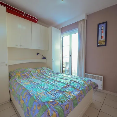 Plaza G 1601 With An Attached Garden Daire