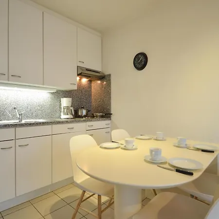 Plaza G 1601 With An Attached Garden Daire *